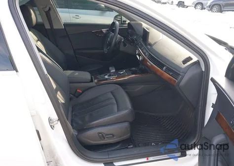 2019 Audi A4 45 Premium z USA, uszkodzony, nr VIN WAUDNAF4XKN019435